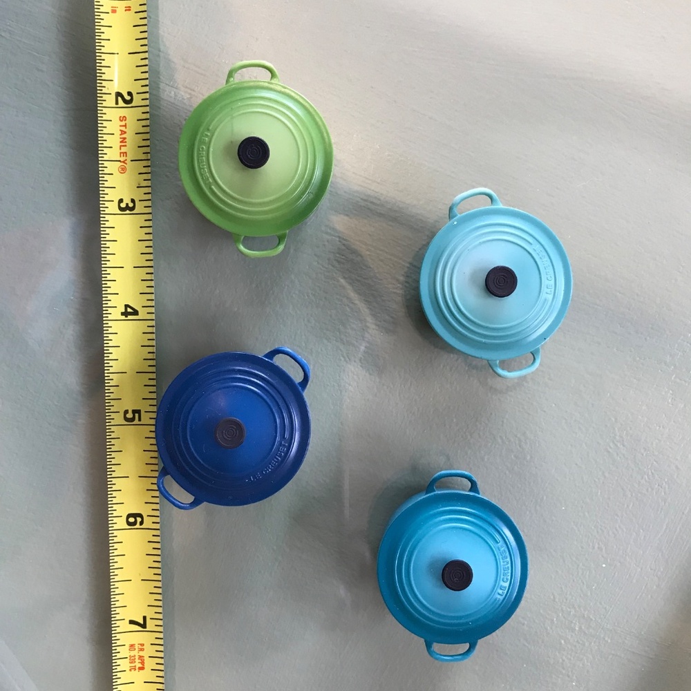 Le Creuset Dutch Oven Magnets (set of four)